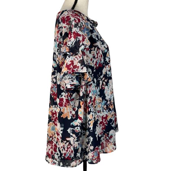 Lane Bryant SZ 18 Top Abstract Floral Lined V-Neck Ruffled Flutter Sleeves Multi - Picture 5 of 10